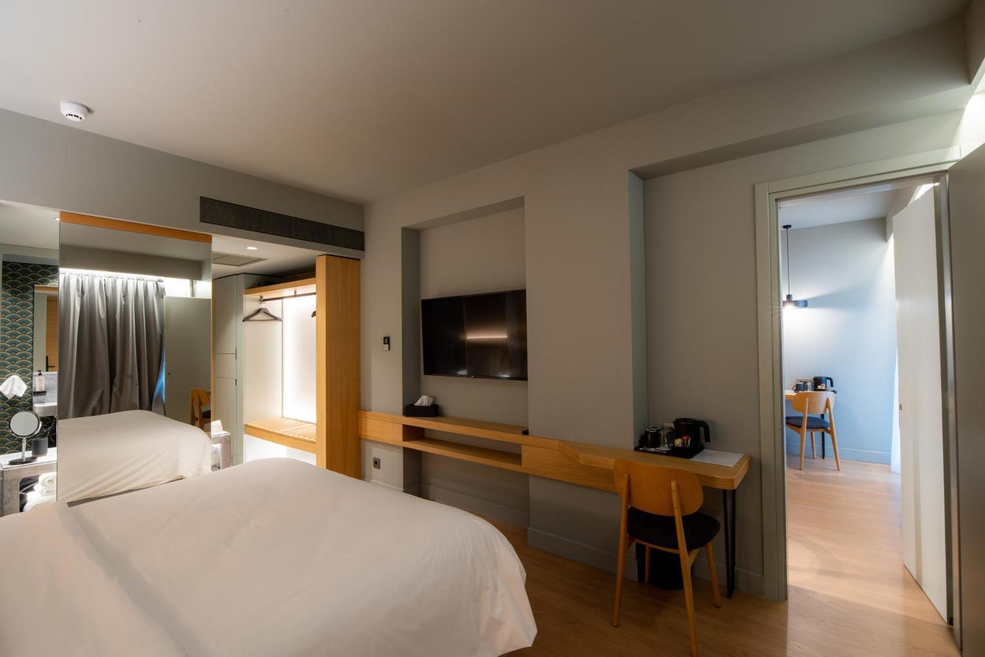 Magnes Hotel Volos Ngoại thất bức ảnh