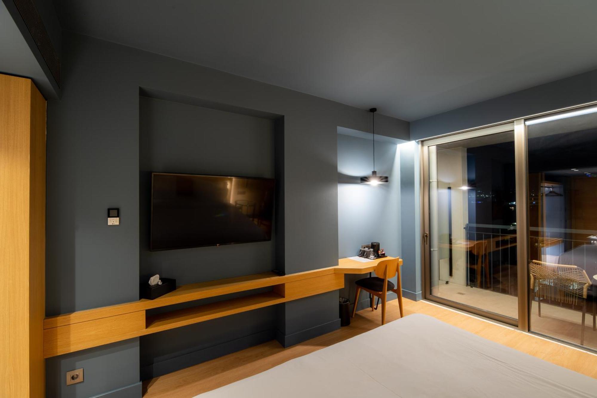 Magnes Hotel Volos Ngoại thất bức ảnh