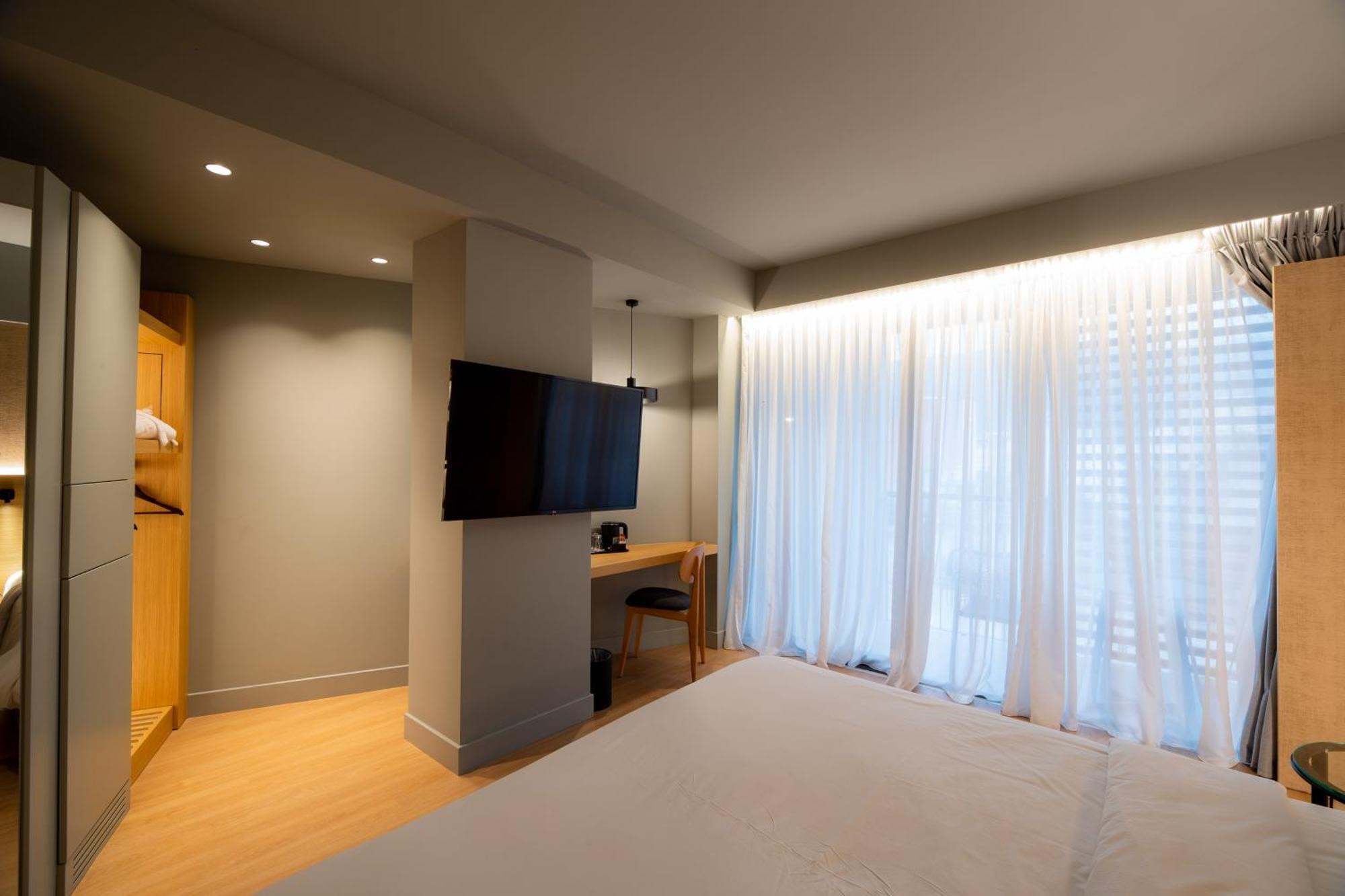 Magnes Hotel Volos Ngoại thất bức ảnh